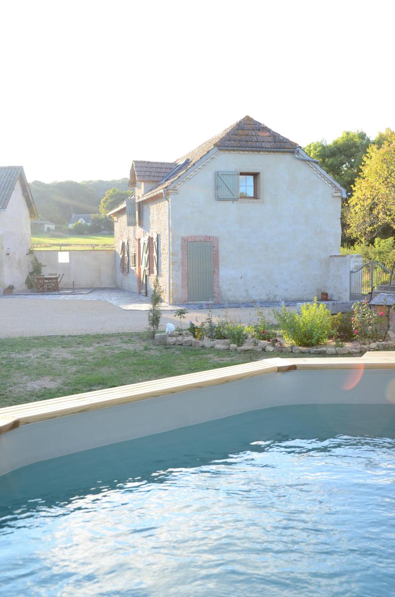 Ecogite Rural La Cle Des Champs Peyrelongue-Abos Rum bild